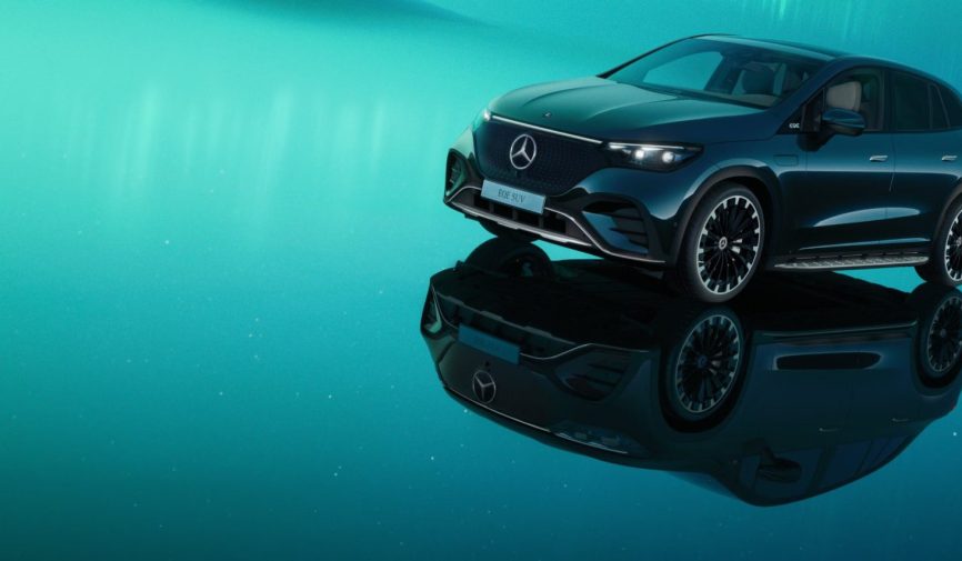 mercedes-benz-eqe-suv-x294-stage-3840x1707-10-2022