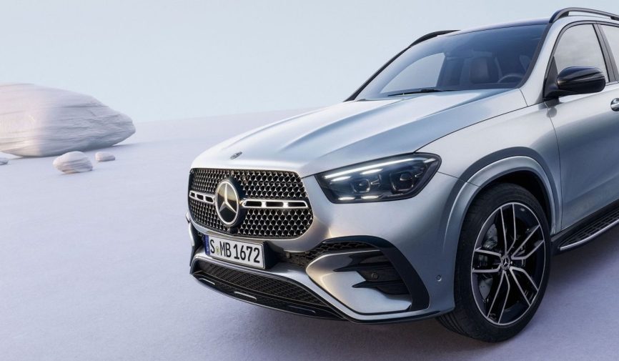 mercedes-benz-gle-suv-v167-stage-3840x3840-09-2023