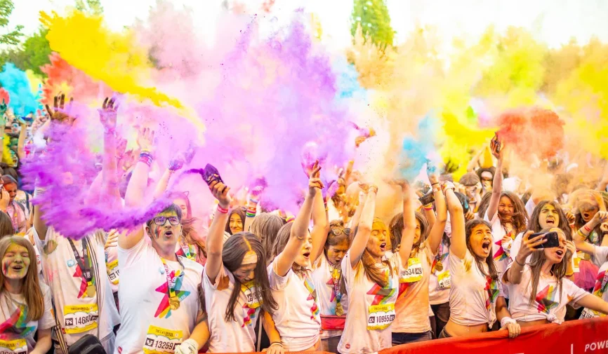 The-Color-Run1-cover.jpg