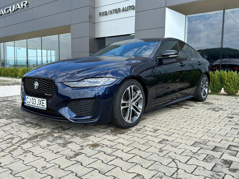 Jaguar XE