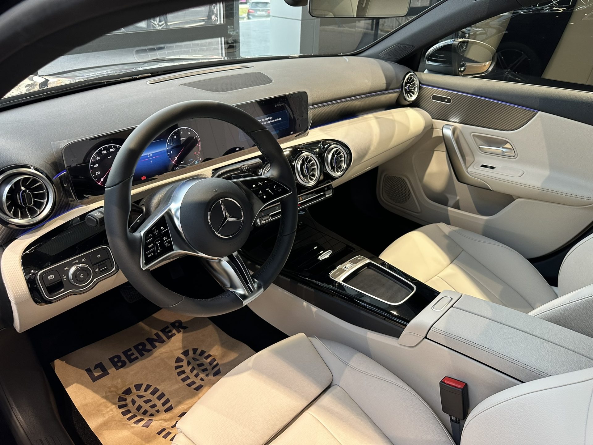Mercedes-Benz Clasa A 200 7G-DCT