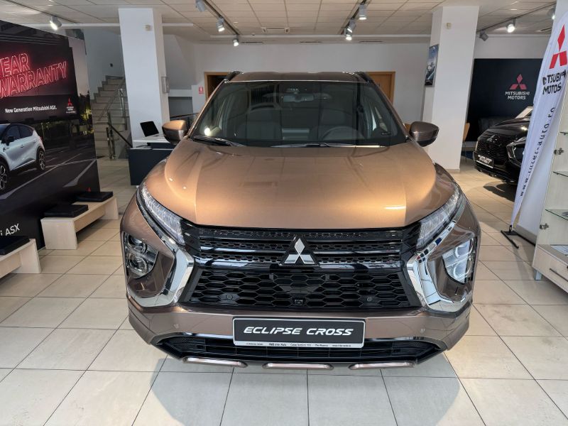 Mitsubishi Eclipse-Cross PHEV Intense+
