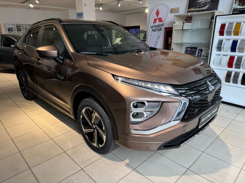 Mitsubishi Eclipse-Cross PHEV Intense+