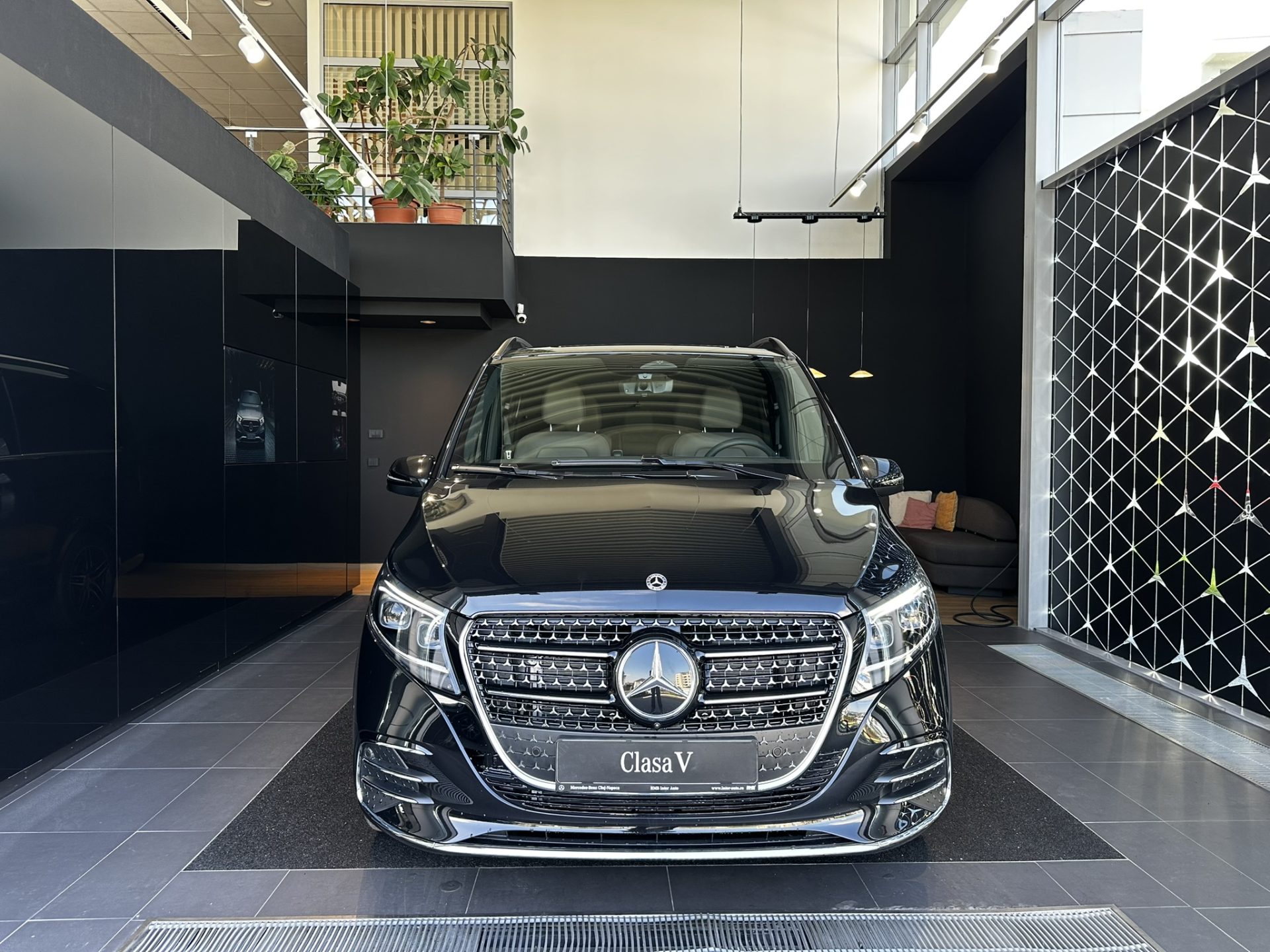 Mercedes-Benz Clasa V 300 D Lang 4Matic 9G-TRONIC Exclusive Edition