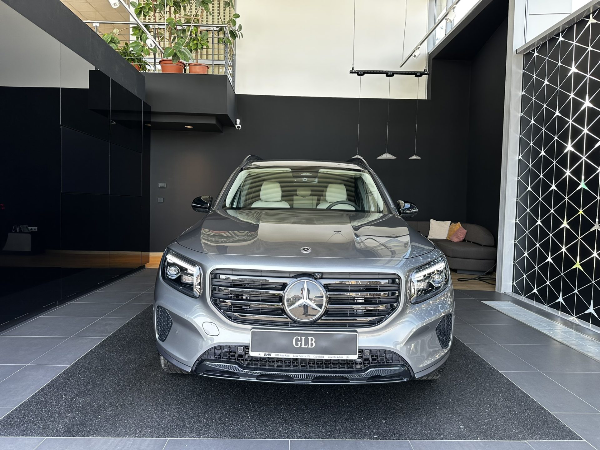 Mercedes-Benz GLB 220 4MATIC MHEV Aut