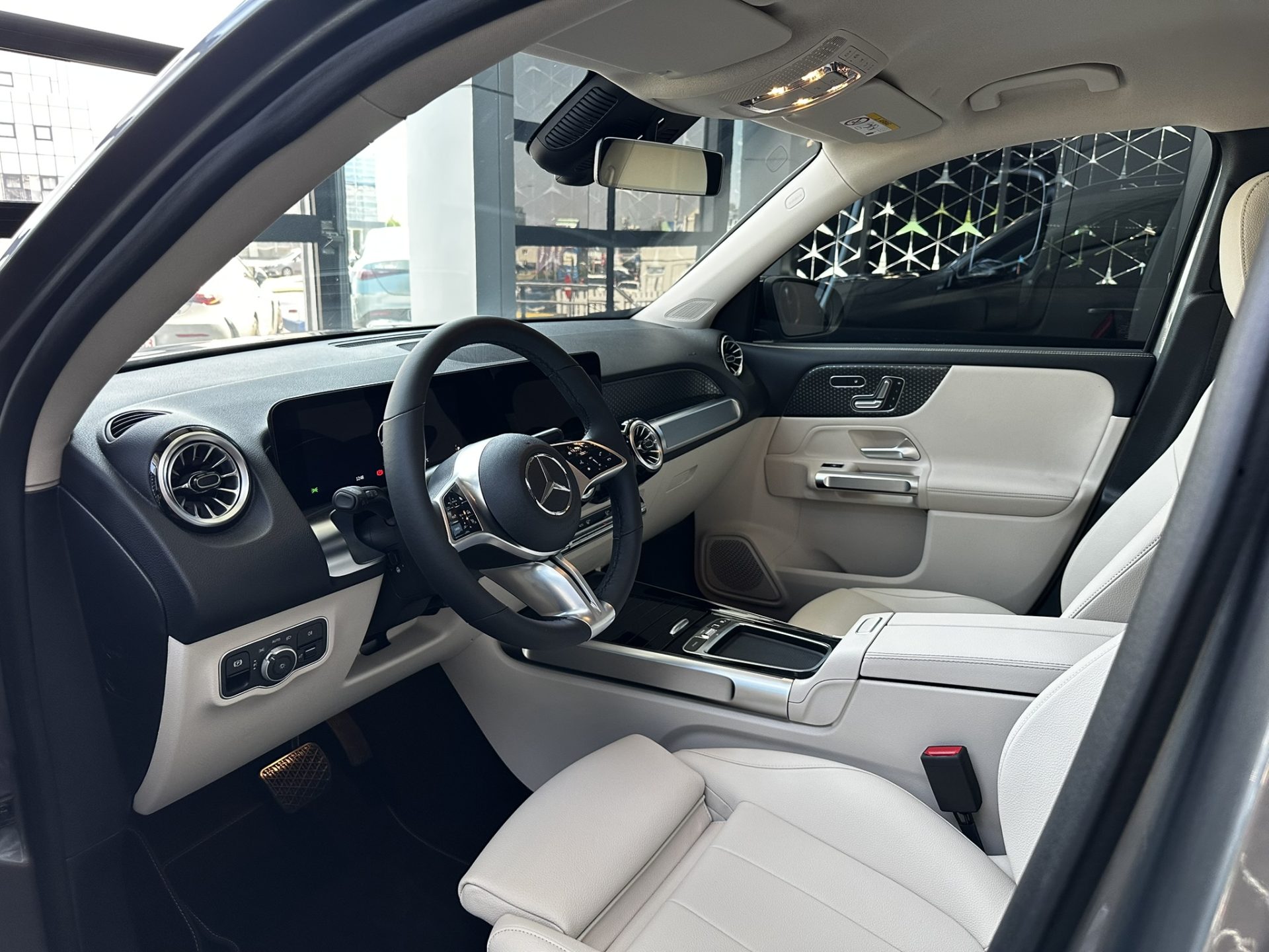 Mercedes-Benz GLB 220 4MATIC MHEV Aut