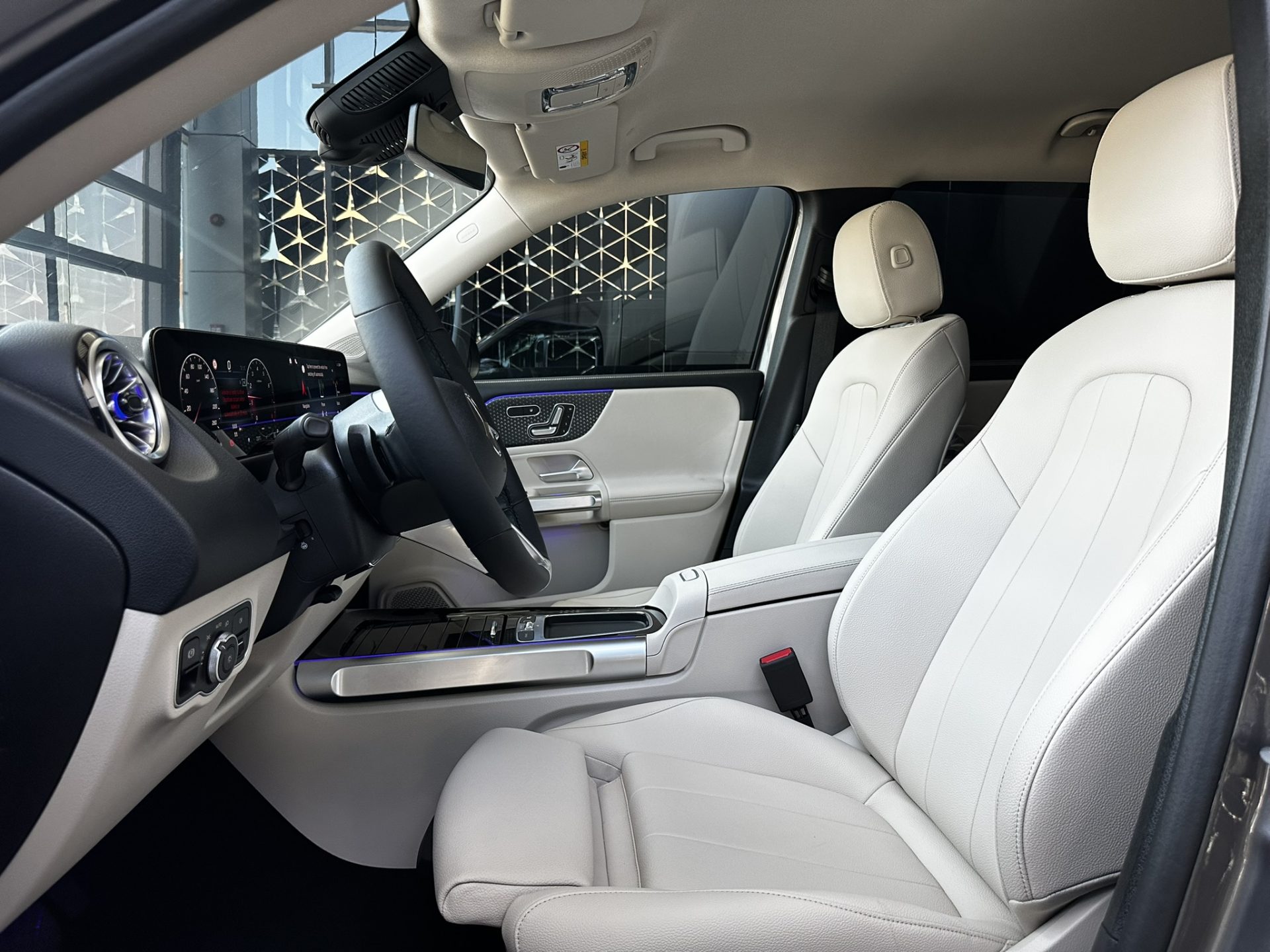 Mercedes-Benz GLB 220 4MATIC MHEV Aut