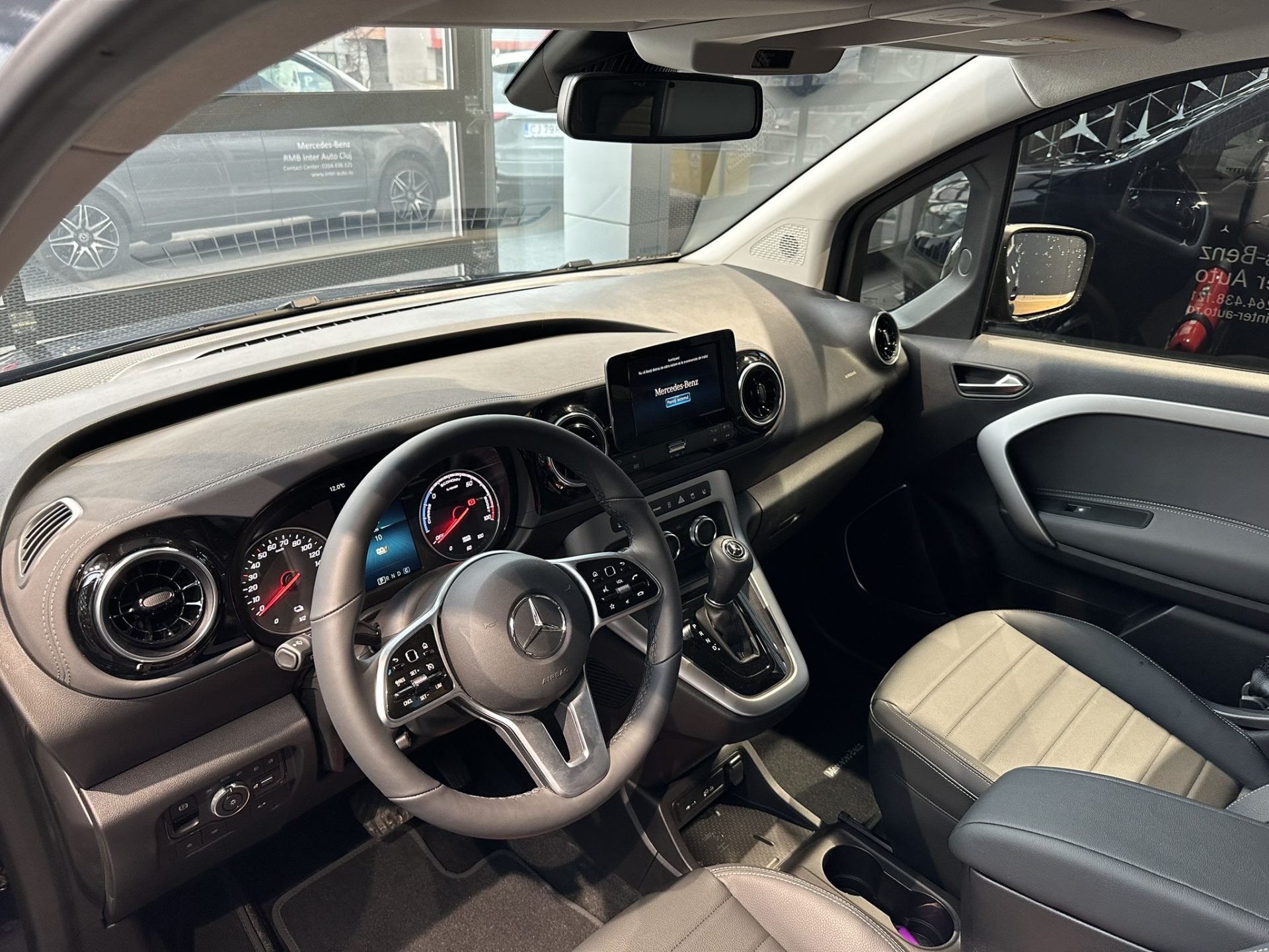 Mercedes-Benz EQT 200 Premium