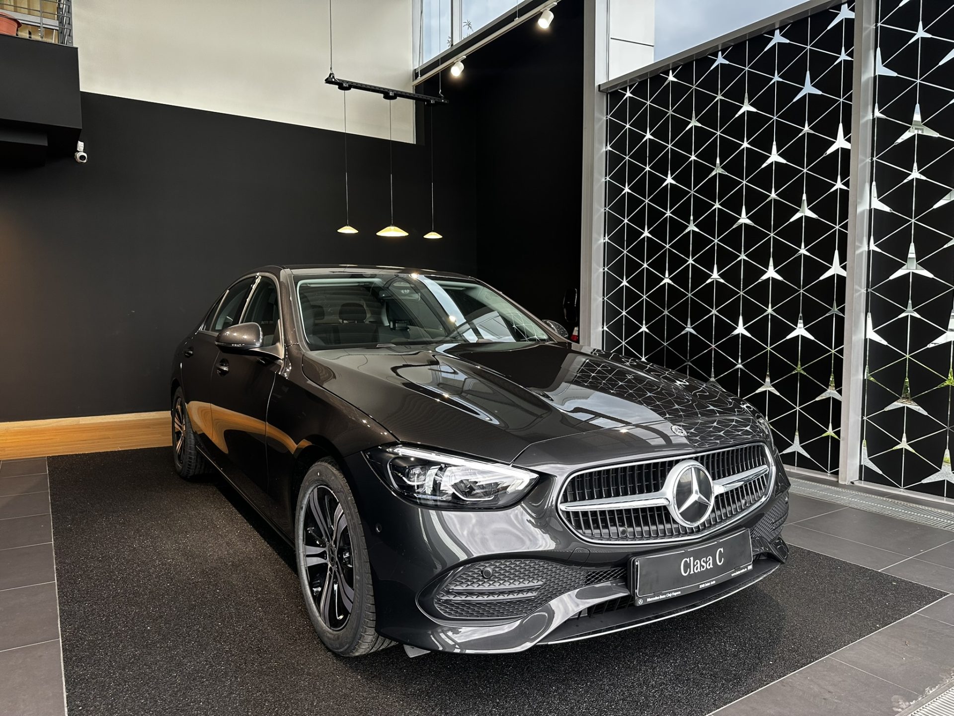 Mercedes-Benz Clasa C 180 MHEV