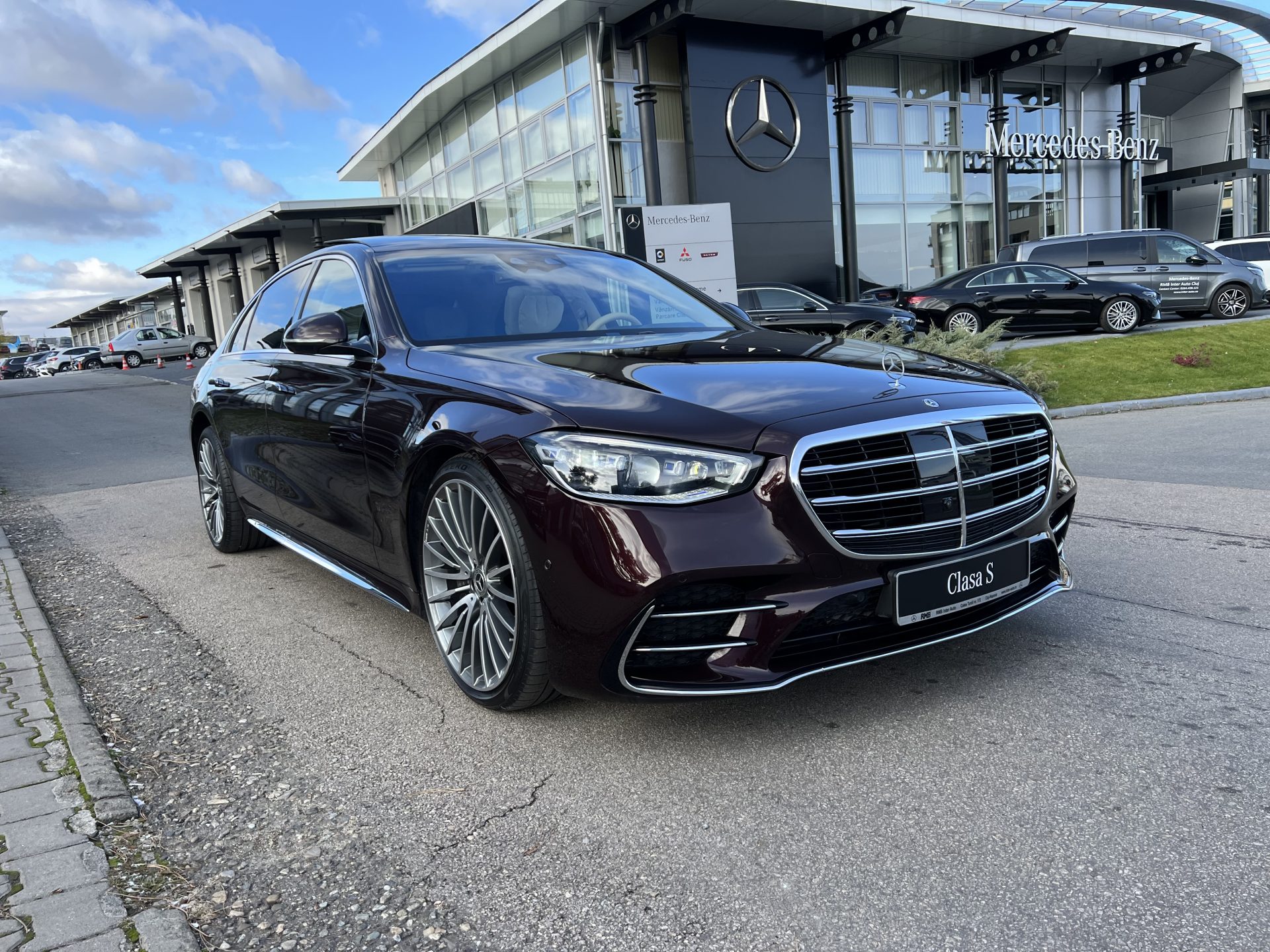 Mercedes-Benz Clasa S 400 D 4Matic L 9G-TRONIC