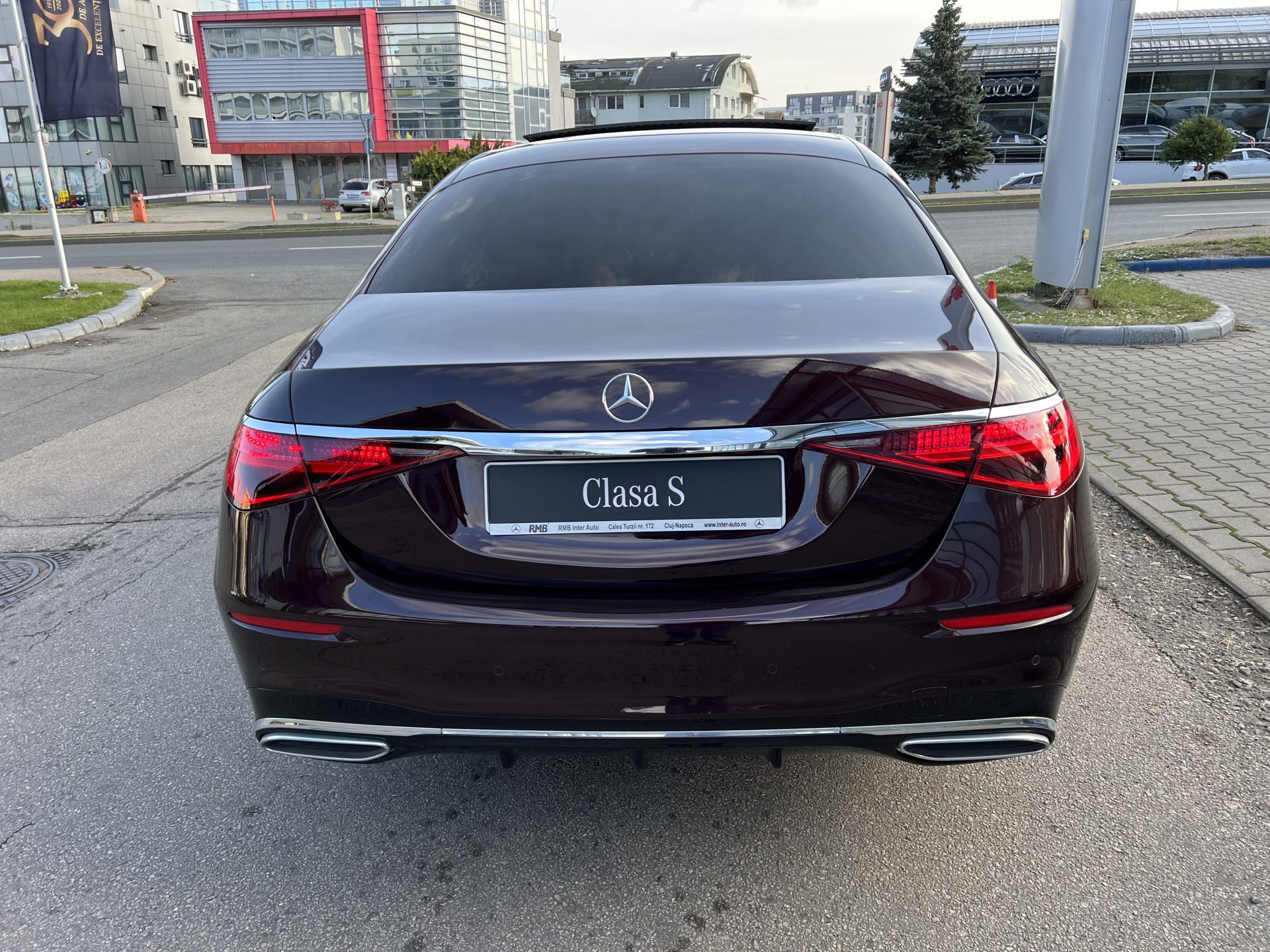 Mercedes-Benz Clasa S 400 D 4Matic L 9G-TRONIC