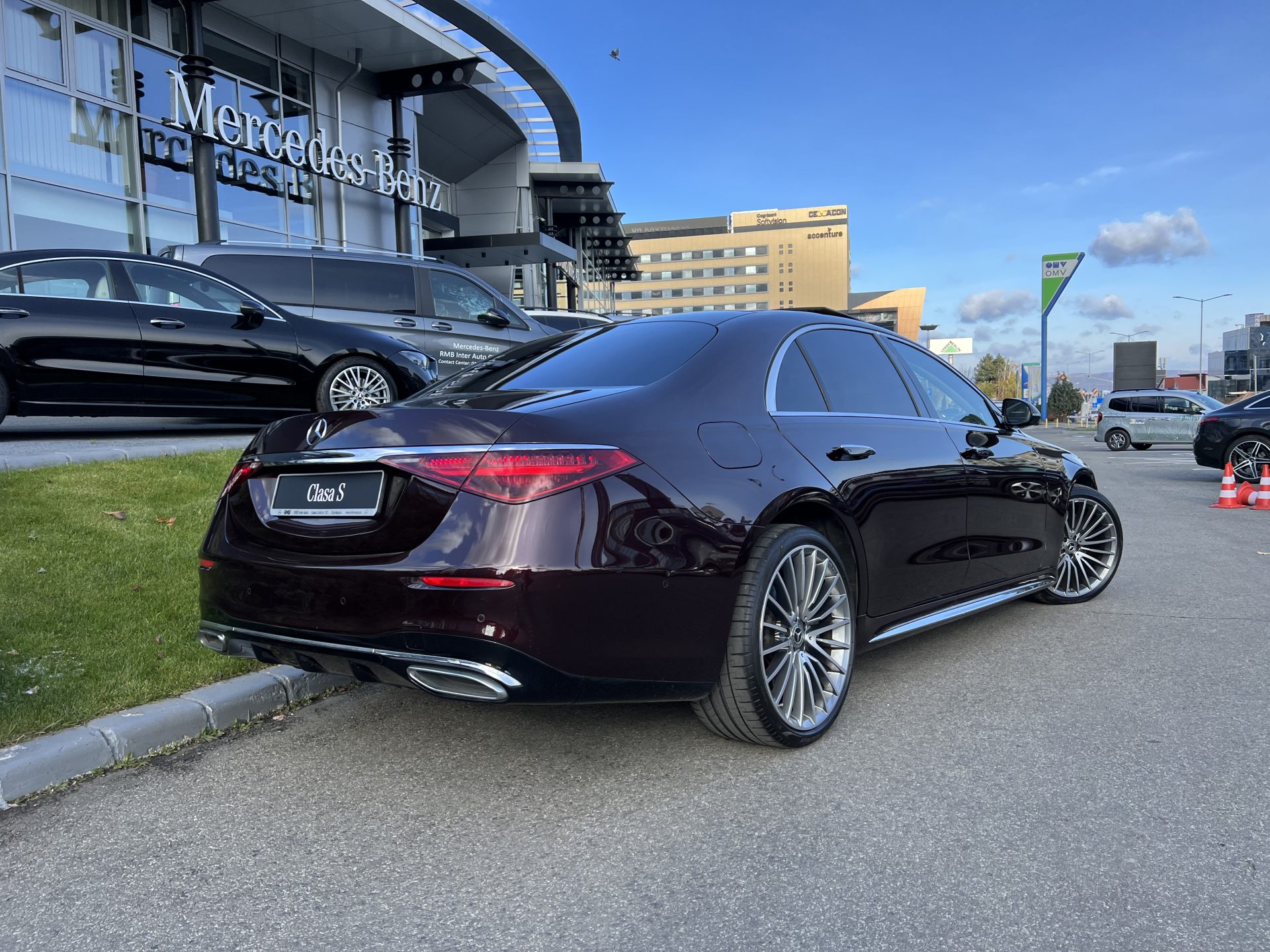 Mercedes-Benz Clasa S 400 D 4Matic L 9G-TRONIC