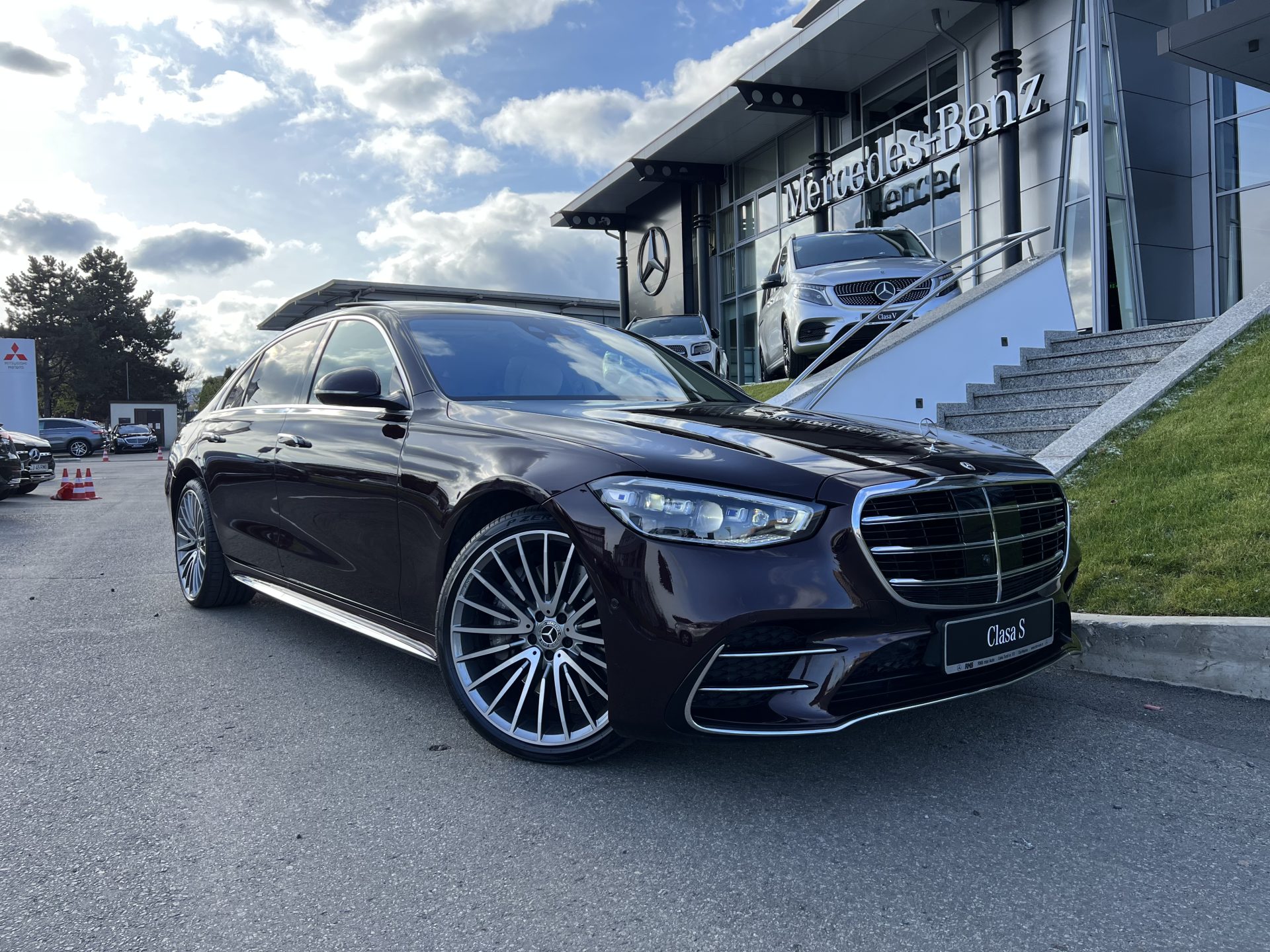 Mercedes-Benz Clasa S 400 D 4Matic L 9G-TRONIC