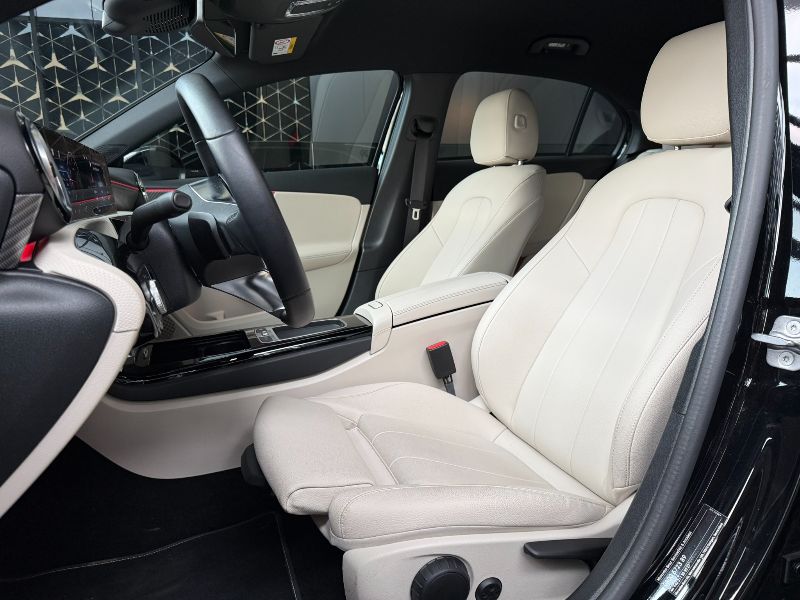 Mercedes-Benz Clasa A 200 MHEV 7G-DCT