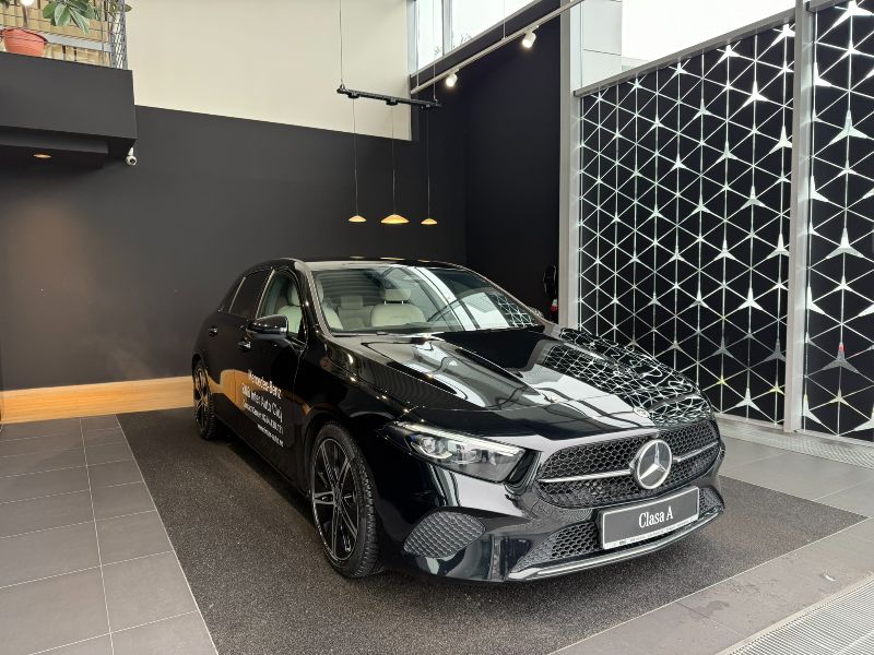 Mercedes-Benz Clasa A 200 MHEV 7G-DCT