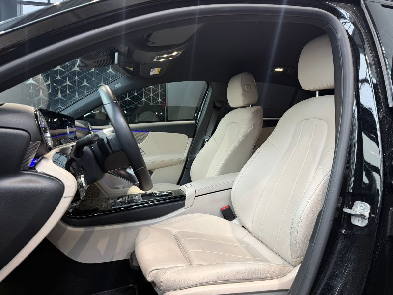 Mercedes-Benz Clasa A 200 MHEV 7G-DCT