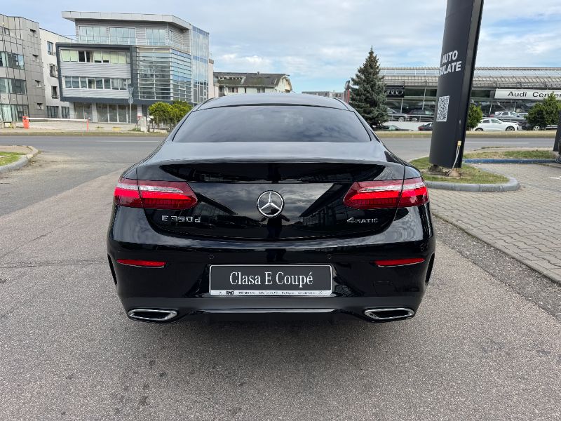 Mercedes-Benz Clasa E 350 D 4Matic Coupe 9G-TRONIC AMG Line