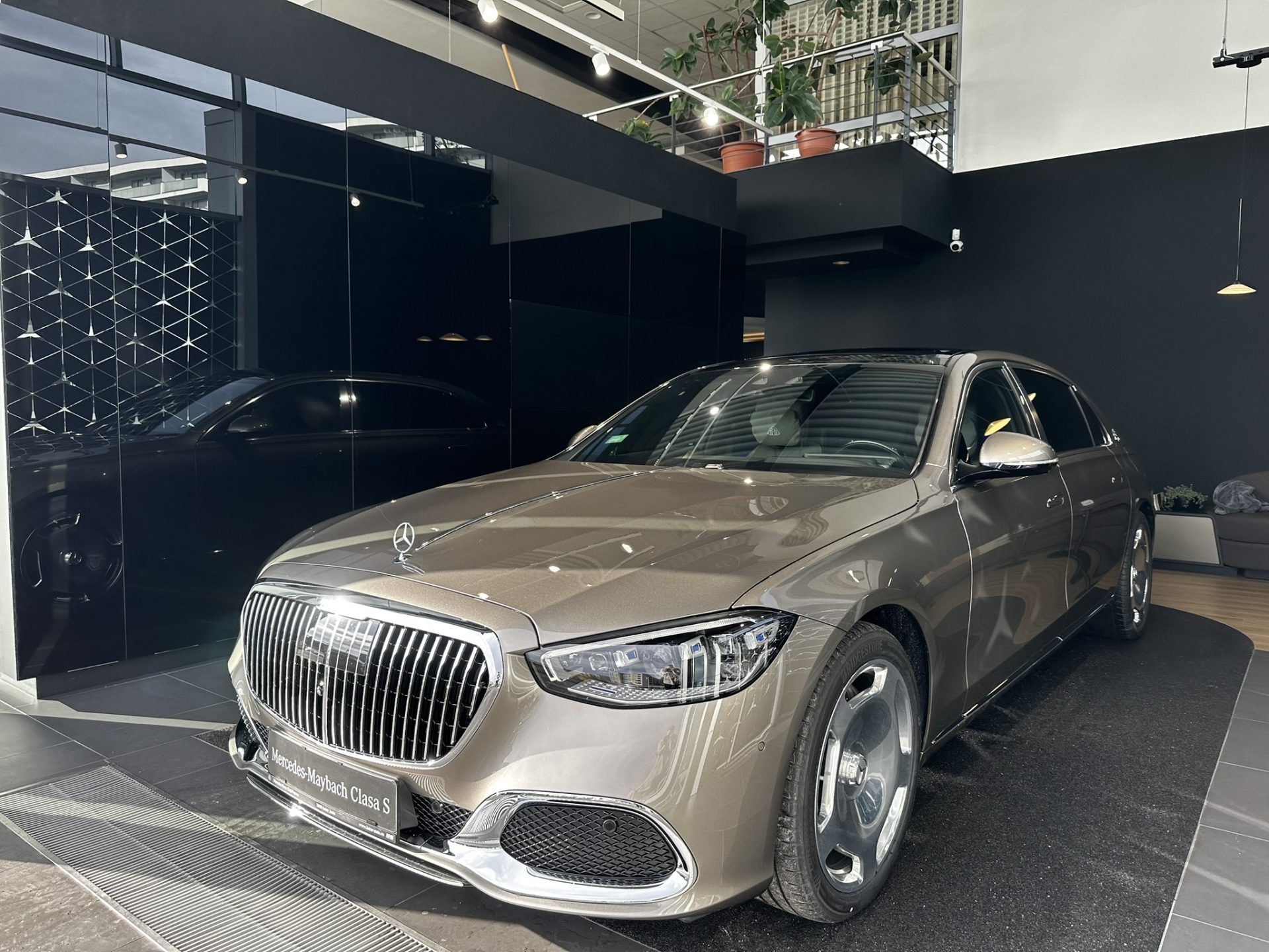 Mercedes-Benz Clasa S Maybach Mercedes-Maybach 580 E 4MATIC Long