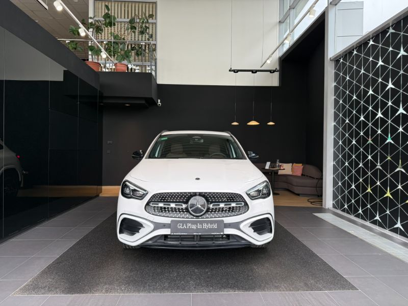 Mercedes-Benz GLA 250e