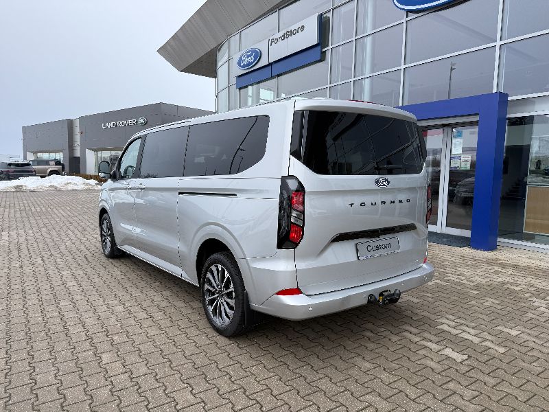 Ford Tourneo Custom