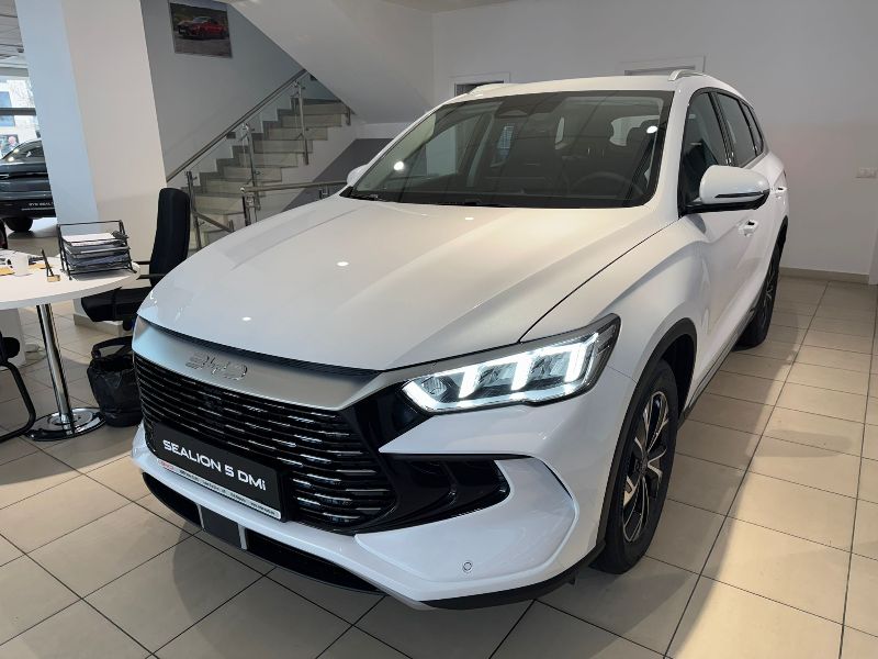 BYD Sealion 5 DM-i PHEV Design