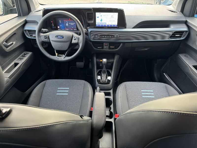 Ford Courier