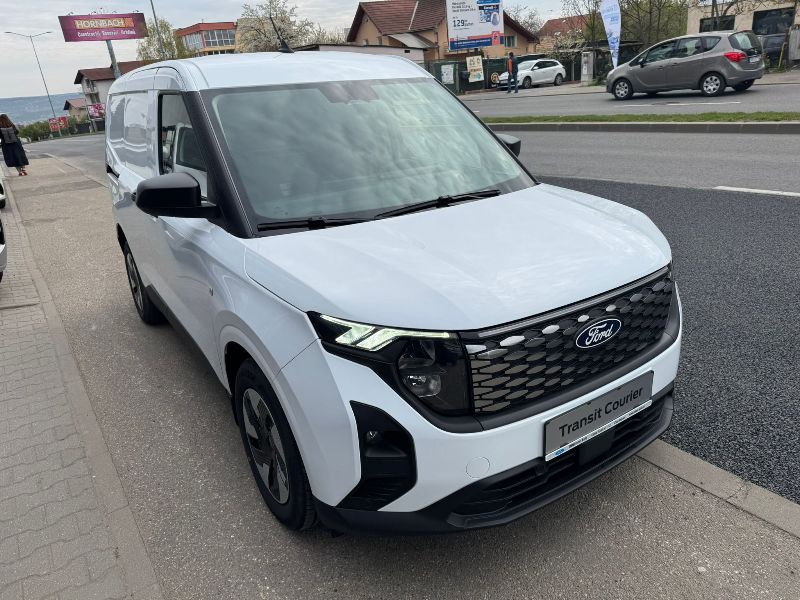 Ford TRANSIT COURIER EV