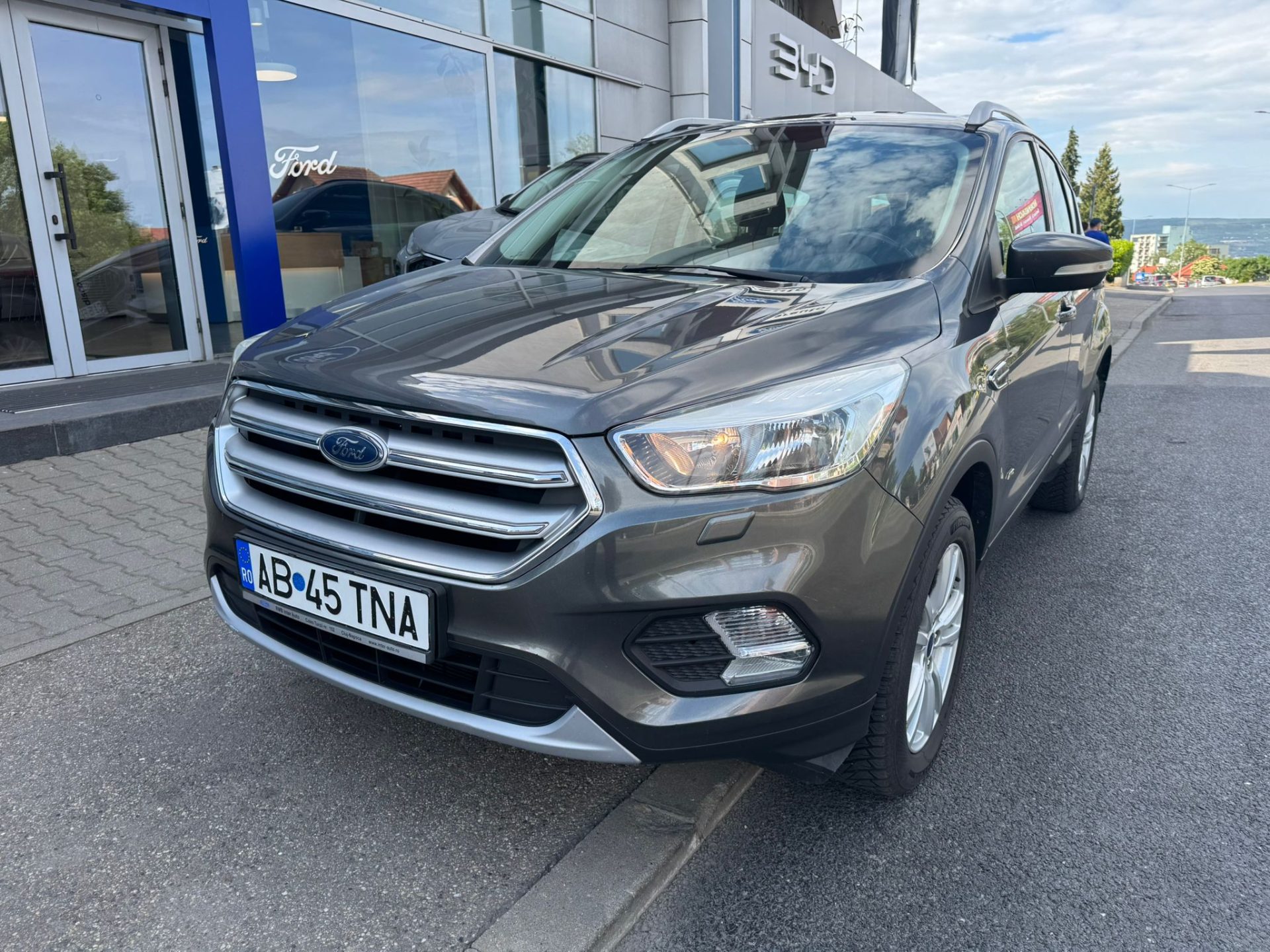 FORD KUGA 1.5 ECOBOOST AWD 182 CP AUTOMAT