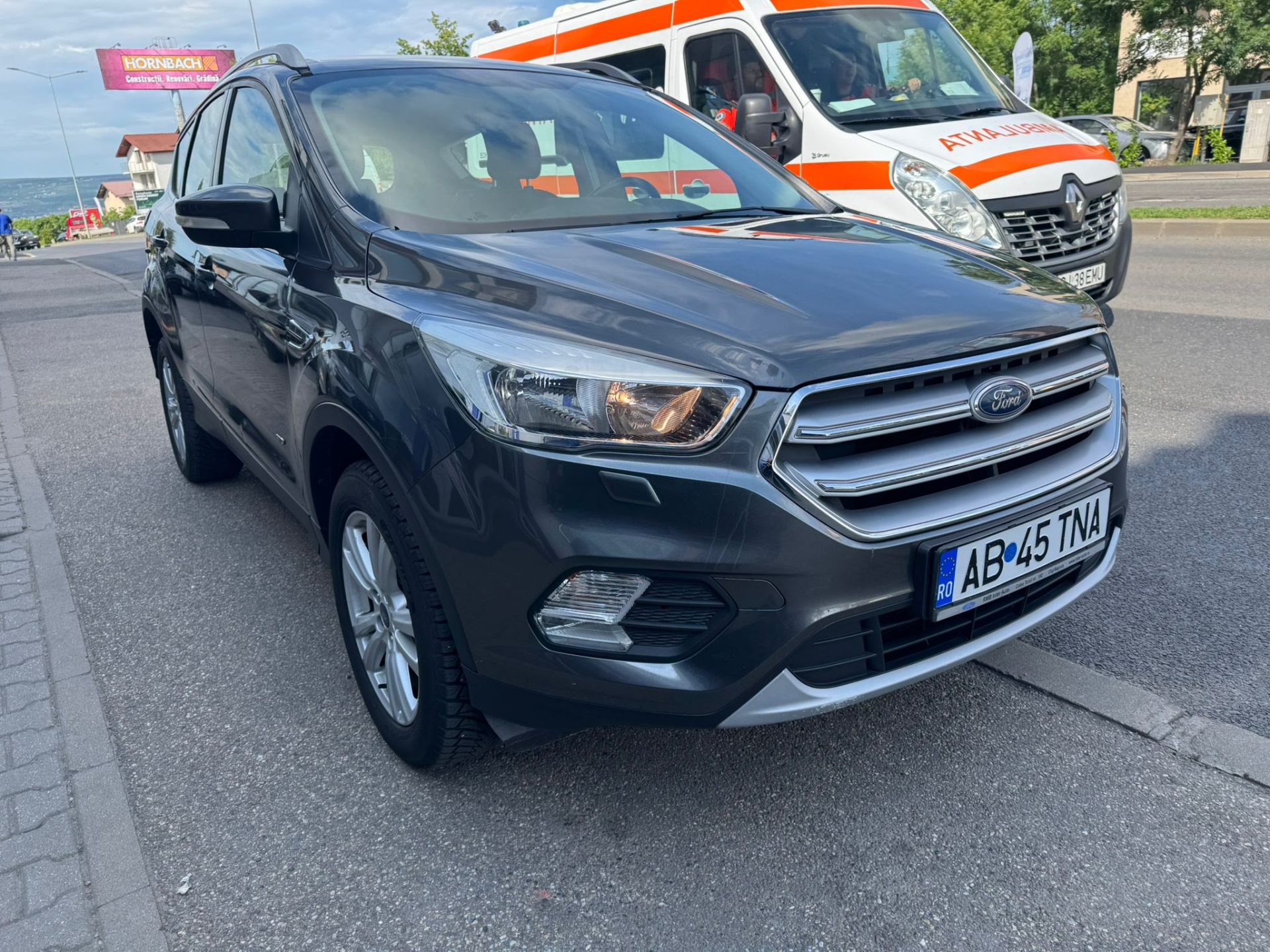 FORD KUGA 1.5 ECOBOOST AWD 182 CP AUTOMAT