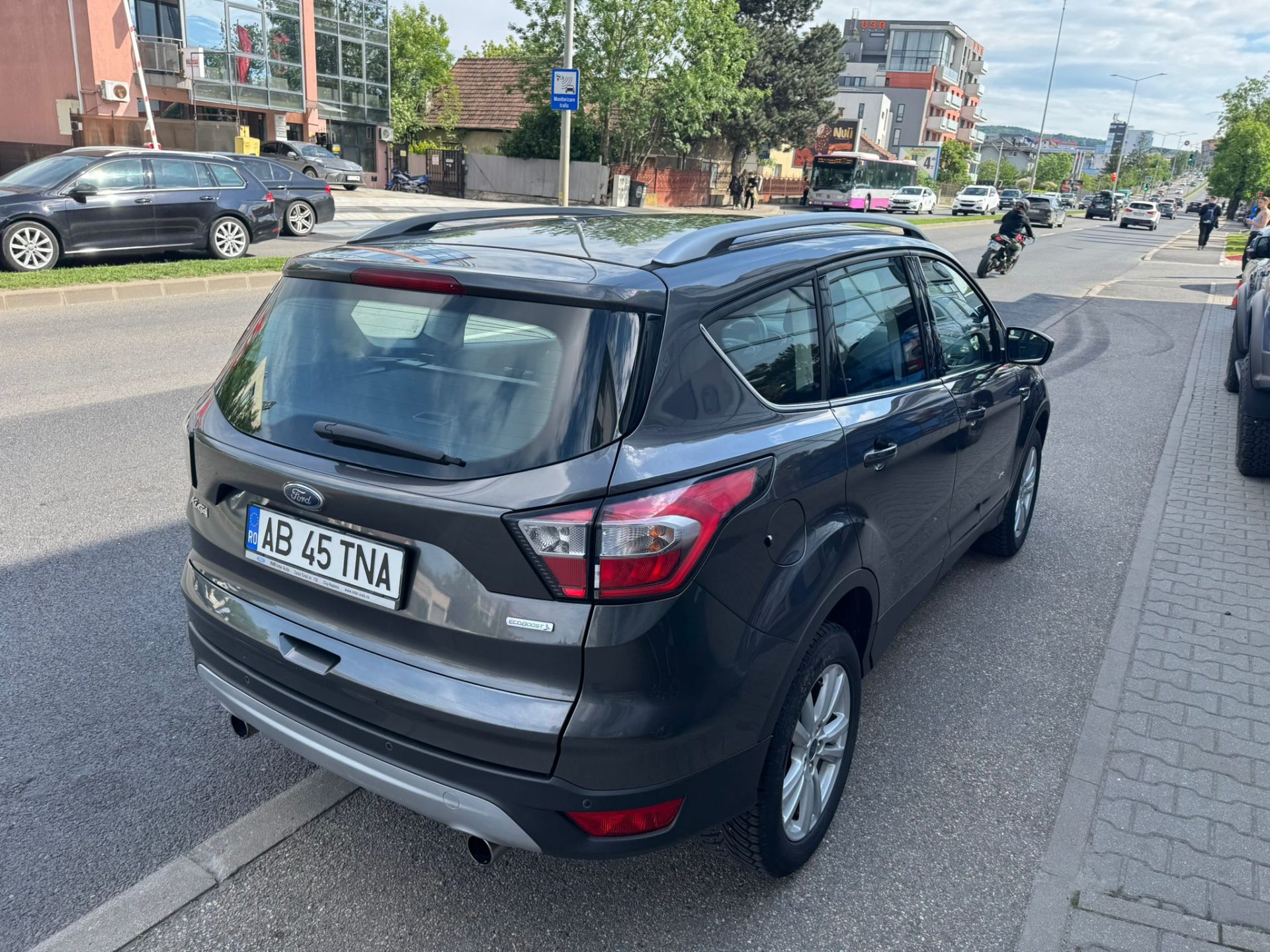 FORD KUGA 1.5 ECOBOOST AWD 182 CP AUTOMAT
