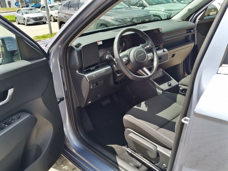 New Kona Electric 64.8kWh 204CP Premium